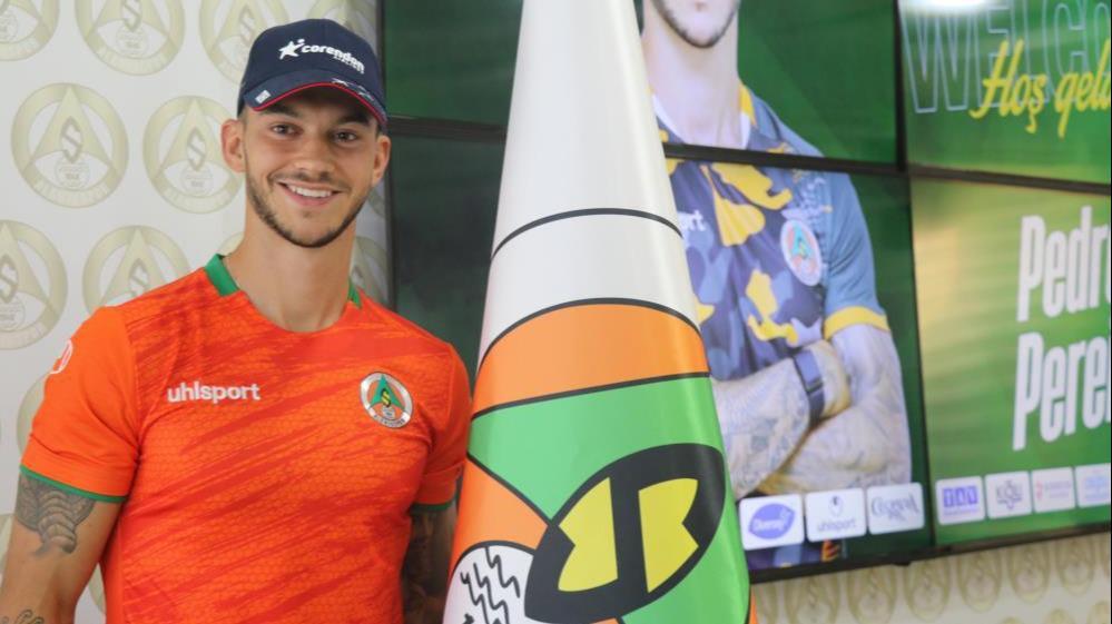 Alanyaspor, Pedro Pereira’yı renklerine bağladı