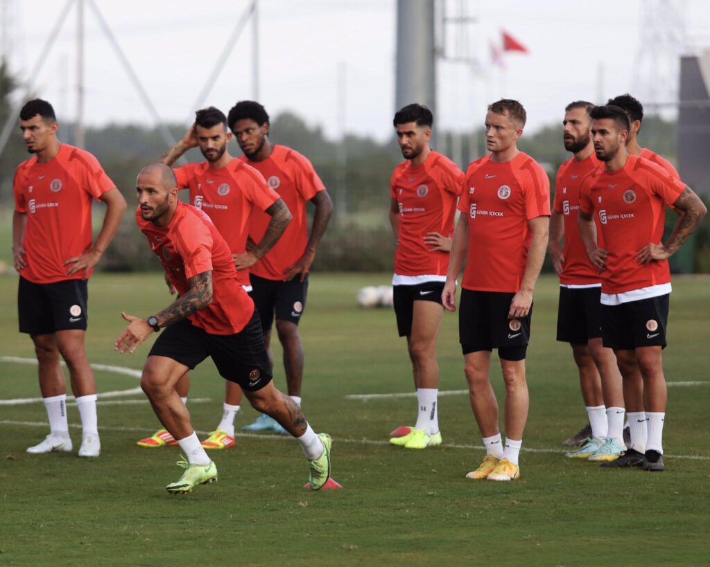 Antalyaspor, 3 eksikle Gaziantep deplasmanında