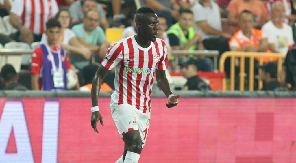 Antalyaspor’da Ndao, Kasımpaşa maçında forma giyemeyecek