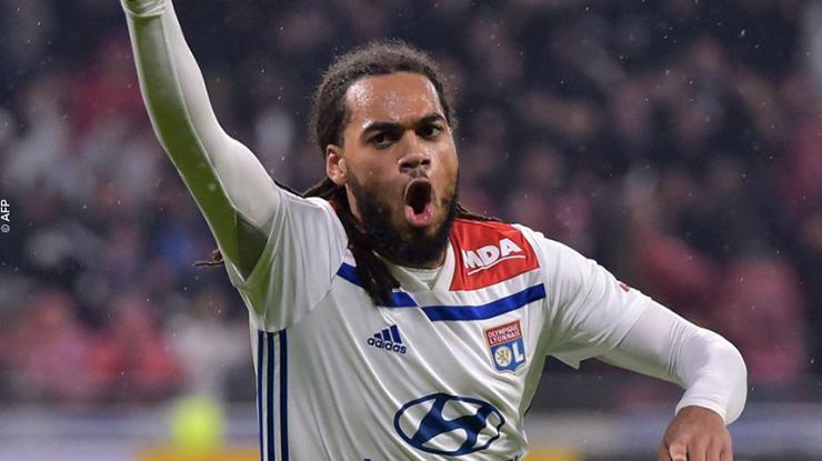 Beşiktaş Denayer ile anlaşamadı