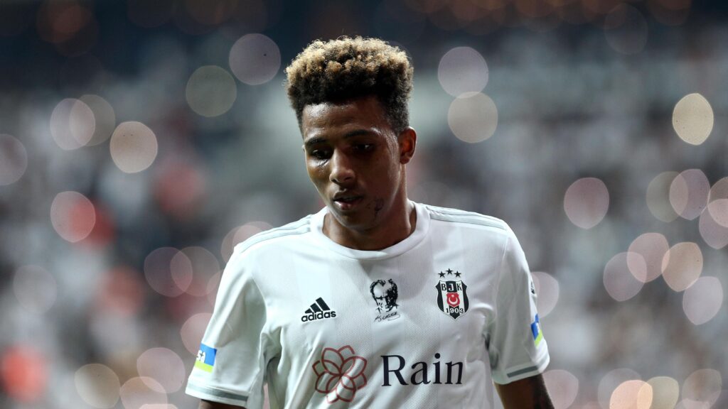 Beşiktaş haberi: Atatürk’lü formaya büyük ilgi