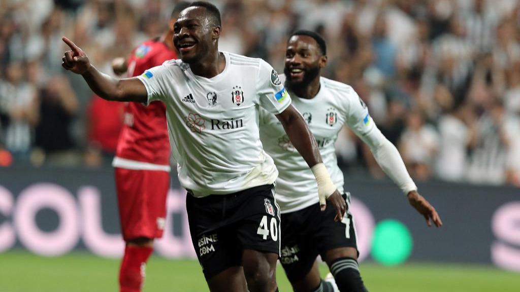 Beşiktaş haberi: Jackson Muleka’dan Ghezzal’a jest