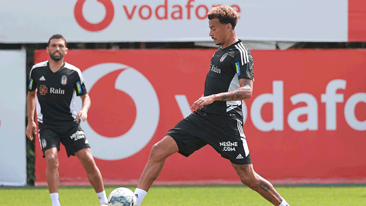 Beşiktaş’ın yeni transferi Dele Alli sahaya indi