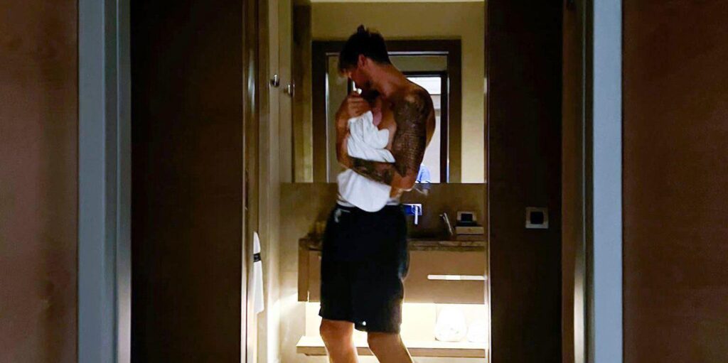 Beşiktaşlı Weghorst’un kızı dünyaya geldi