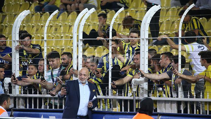 Fenerbahçe-Adana Demirspor maçında Murat Sancak’a yoğun ilgi