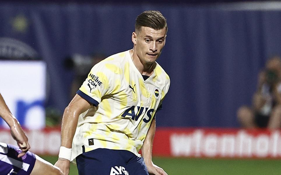 Fenerbahçe’de Alioski sahne aldı