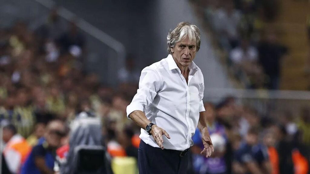 Fenerbahçe’de teknik direktör Jorge Jesus’tan transfer açıklaması