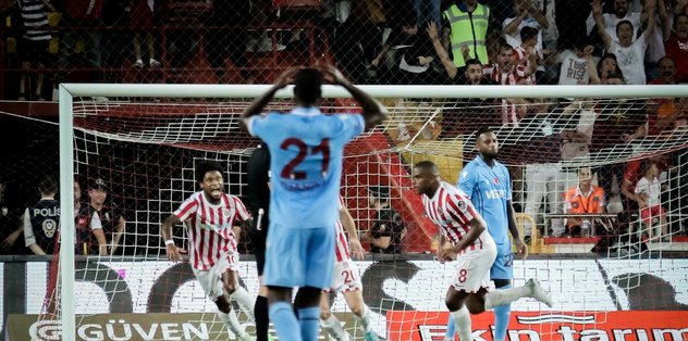 Fırtına’ya Antalya çelmesi! Antalyaspor Trabzonspor: 5-2 | MAÇ SONUCU