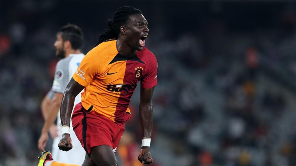 Galatasaray haberi | Bafetimbi Gomis: Bir aslan, ailesini her zaman korur