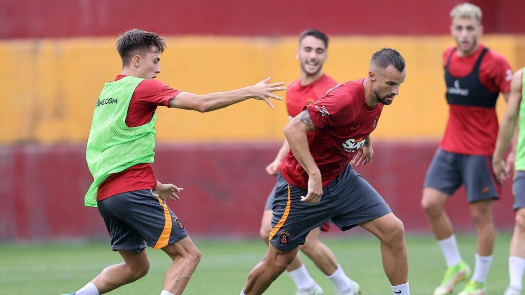 Galatasaray, Trabzonspor maçı hazırlıklarını sürdürdü