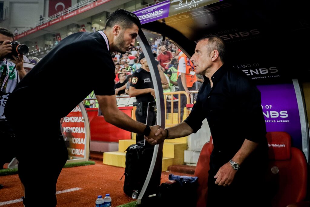 Nuri Şahin, Abdullah Avcı’ya geçit vermiyor