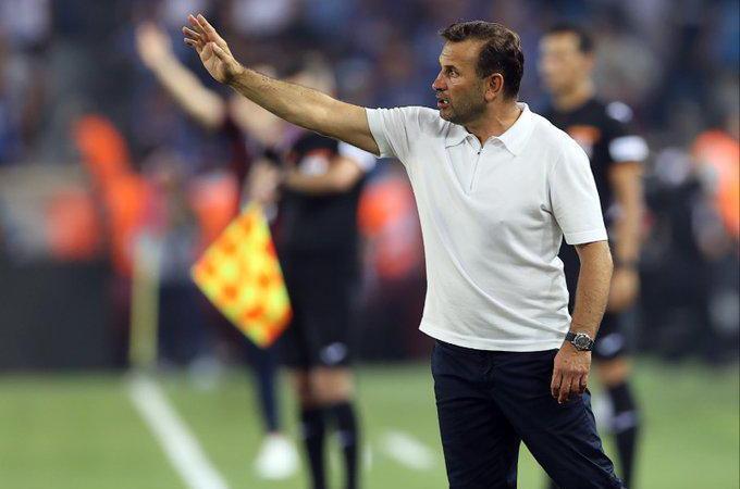 Okan Buruk: En az 3 transfer için büyük çaba veriyoruz