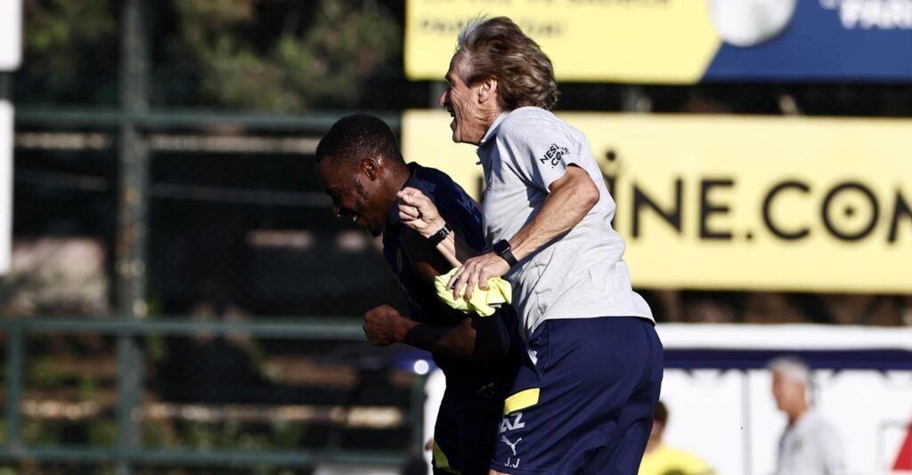 Son dakika Fenerbahçe haberi! Jorge Jesus’un golcüleri parlıyor!