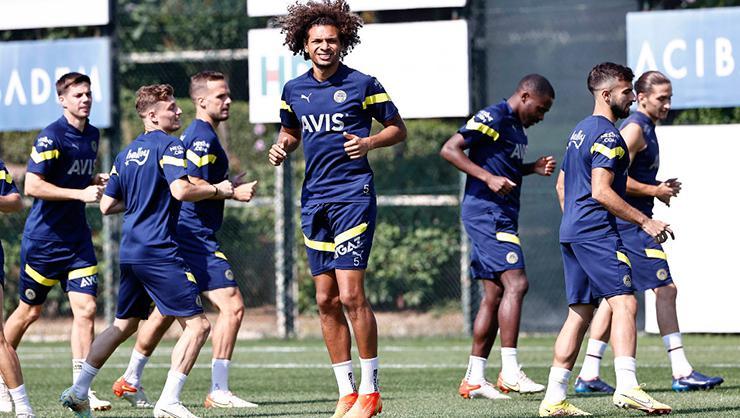 Son dakika Fenerbahçe haberi! Sarı lacivertlilerde sürpriz ayrılık