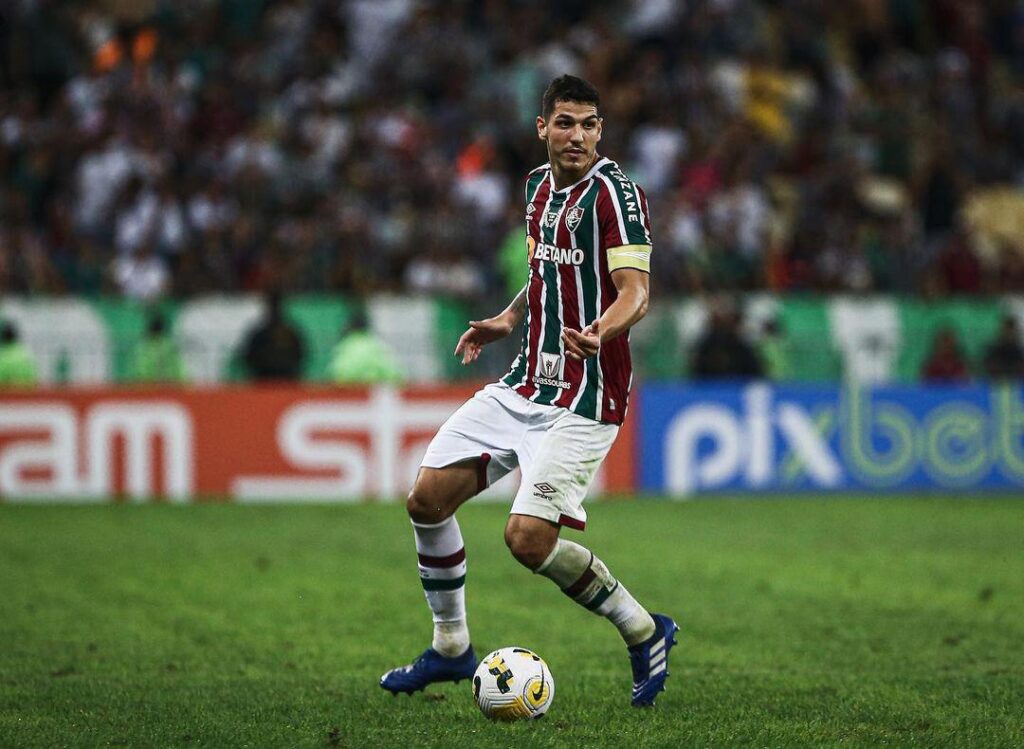 Son dakika! Galatasaray, Fenerbahçe’nin gözdesi Nino için devrede