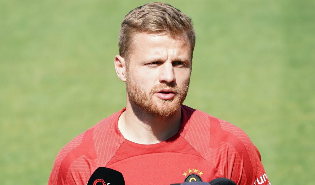 Son dakika | Galatasaray’a Fredrik Midtsjo’den kötü haber