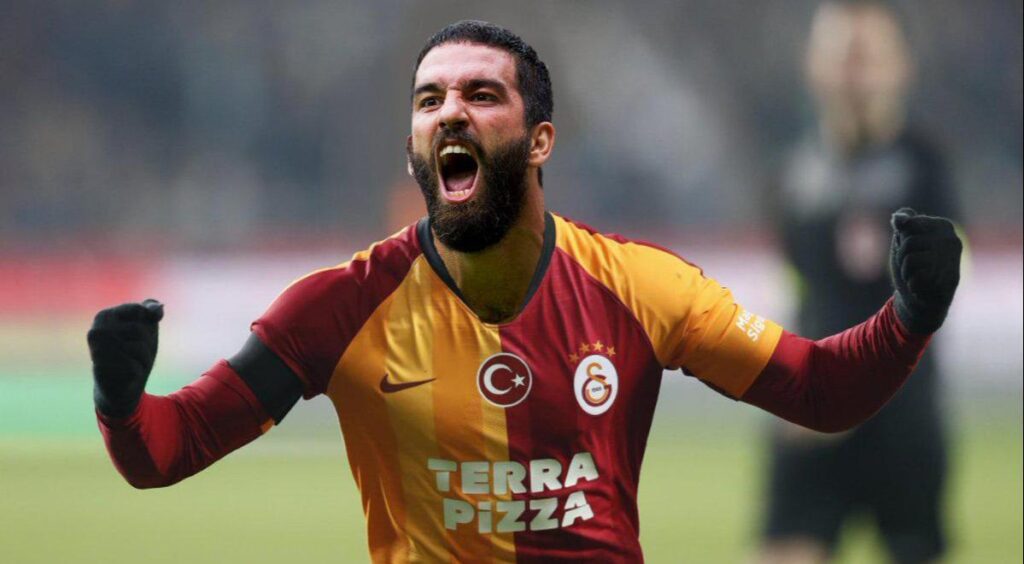 Son dakika haberi! Arda Turan futbolu bırakma kararı aldı!