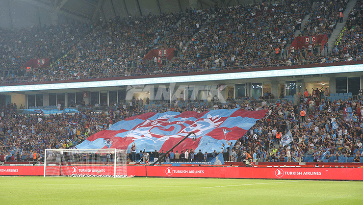 Trabzonspor’u taraftarı yalnız bırakmadı