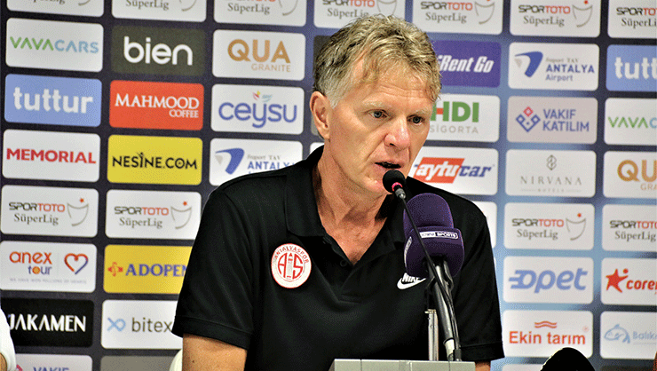 Alfons Groenendijk: Yediğimiz gol ve kırmızı kart bütün planlarımızı alt üst etti