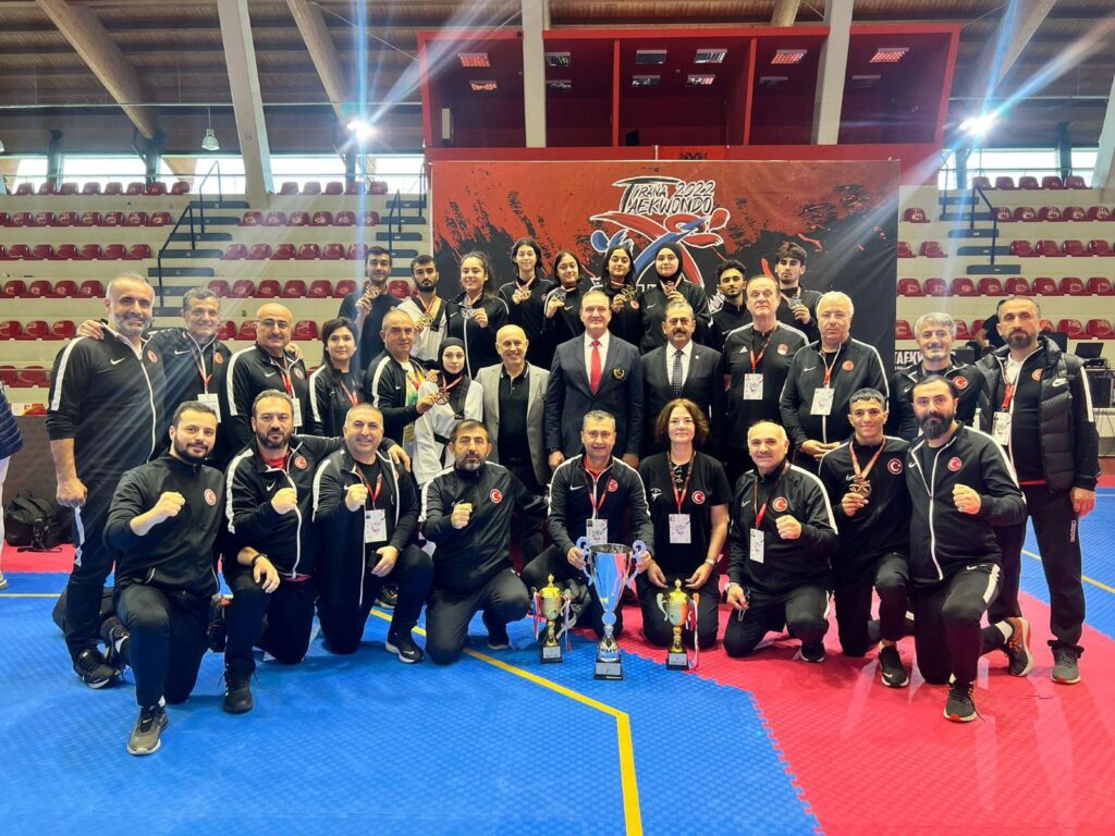 Avrupa Ümitler Taekwondo Şampiyonası’nda şampiyonuz