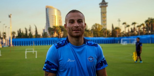 Beşiktaş’ın eski futbolcusu Gökhan Töre Adana Demirspor’da asgari ücret kazanacak