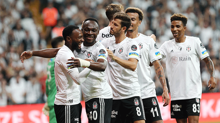 Beşiktaş’ta forma rekabeti kızıştı! Fenerbahçe derbisi hesapları…