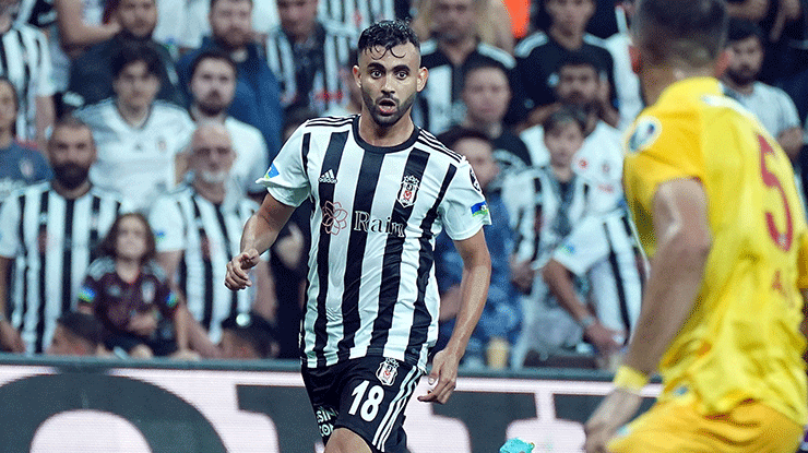 Beşiktaş’ta Rachid Ghezzal, Fenerbahçe derbisinde sahada