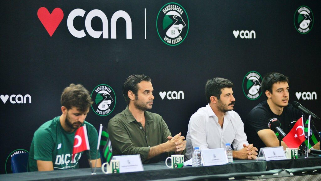 Darüşşafaka’ya tarihi sponsor