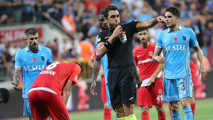 Deniz Çoban, Ümraniyespor – Trabzonspor maçının hakem kararlarını değerlendirdi
