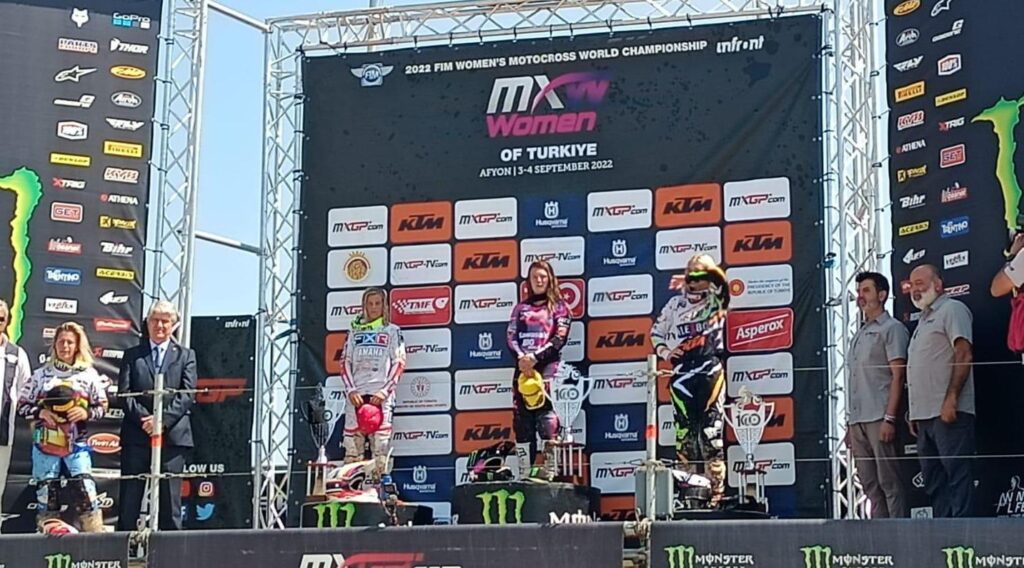 Dünya Kadınlar Motokros şampiyonu Nancy Van De Ven oldu