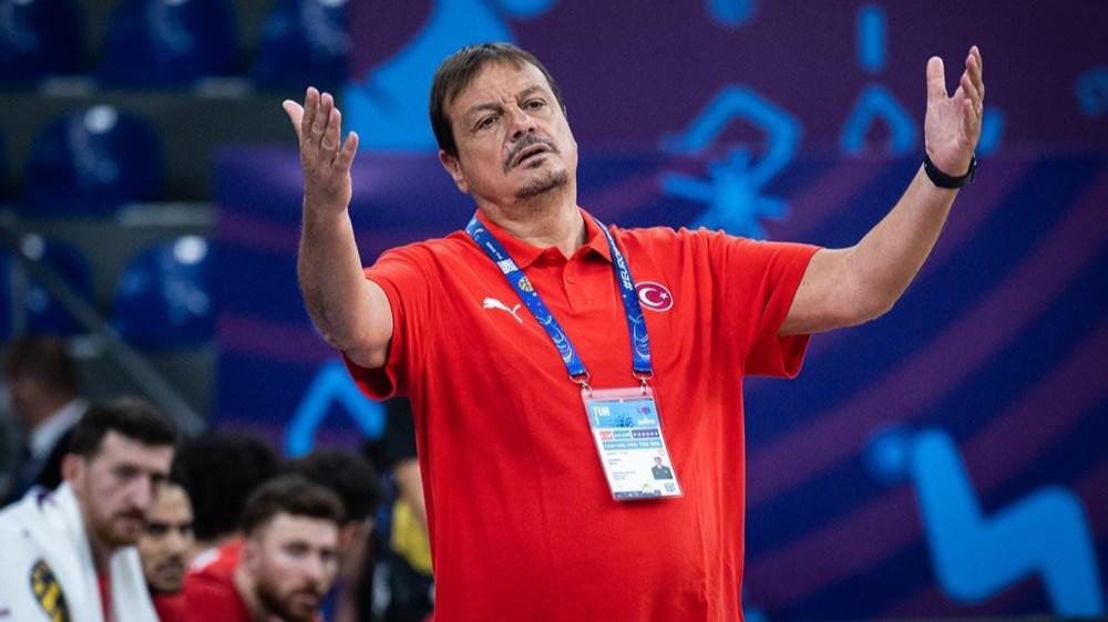 Ergin Ataman: Gürcistan’a karşı dikkatli olmalıyız