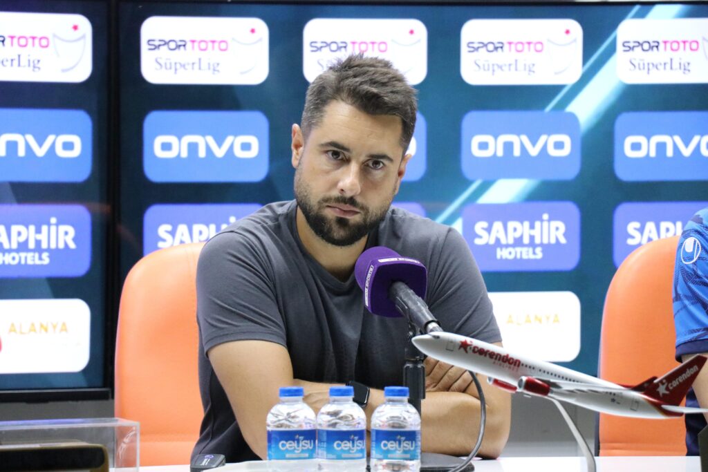 Felipe Sanchez Mateos’tan Ankaragücü taraftarına övgü