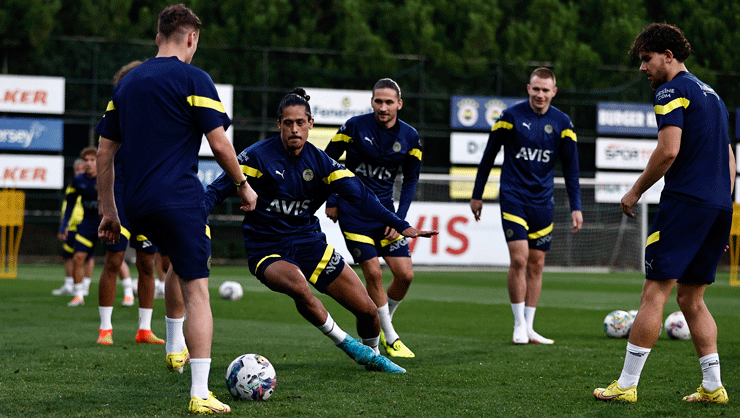 Fenerbahçe, Beşiktaş derbisinin hazırlıklarına devam etti
