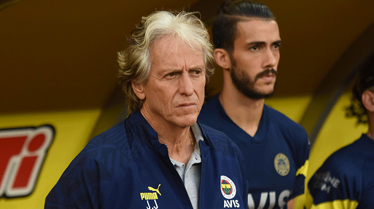 Fenerbahçe, Kayserispor maçına 6 değişiklikle çıktı