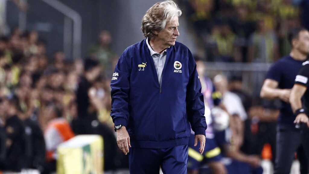 Fenerbahçe teknik direktörü Jorge Jesus’a Portekiz basınından övgü dolu sözler