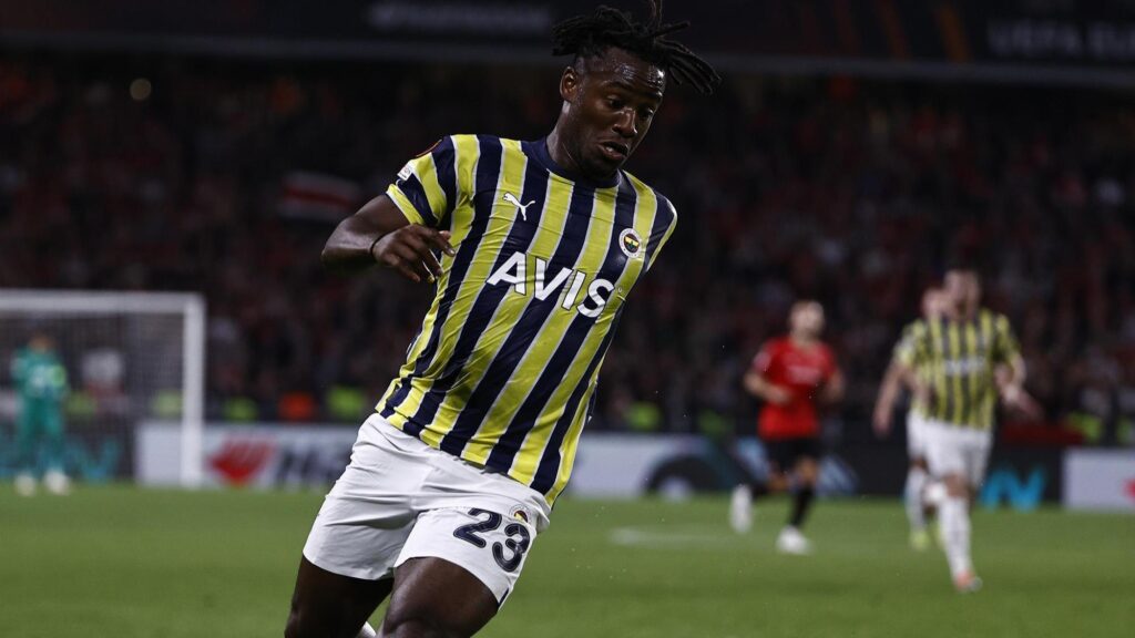 Fenerbahçe’de Batshuayi, Beşiktaş derbisine odaklandı! Hedefi 11’de başlamak