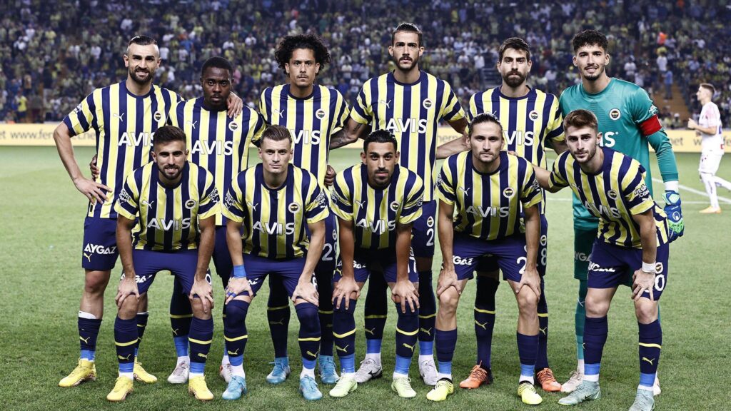 Fenerbahçe’de Batshuayi transferinin ardından yabancı sorunu! Kimler takımdan ayrılacak?