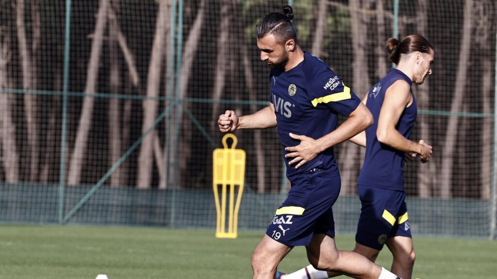 Fenerbahçe’de Serdar Dursun 3 talip birden
