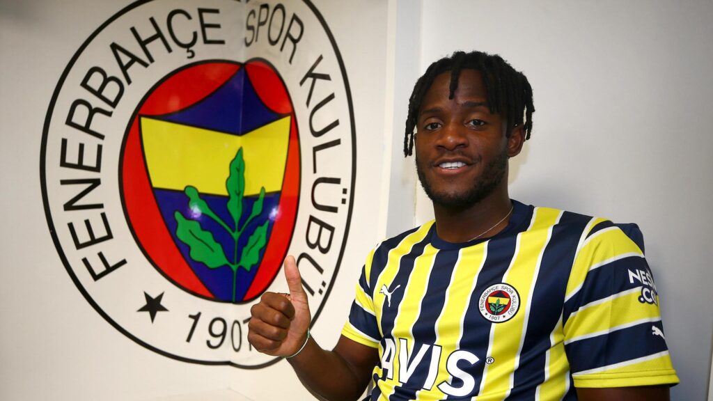 Fenerbahçe’nin yeni golcüsü Michy Batshuayi