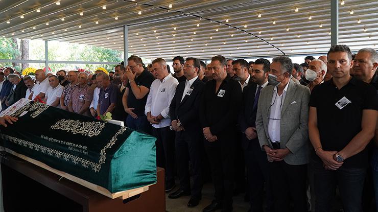 Fikret Orman’ın annesi Nuran Orman, son yolculuğuna uğurlandı