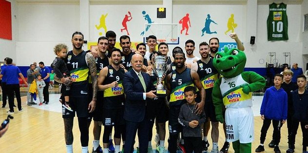 Frutti Extra Cup’ta Bursaspor ikinci kez şampiyon