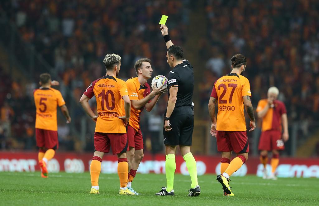 Galatasaray – Konyaspor maçı sonrasında çarpıcı yorum: Bitigen Kerem Aktürkoğlu’nu bitirmeye gayret gösterdi
