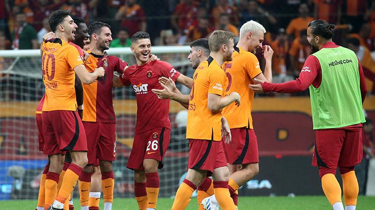 Galatasaray Okan Buruk’la rekora koşuyor!