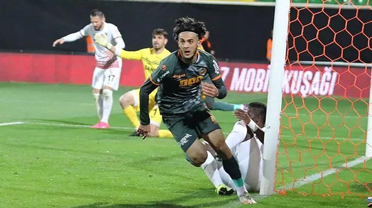 Galatasaray Tayfur Bingöl’ü reddetti