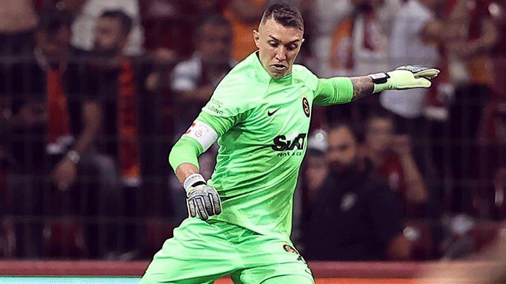 Galatasaray’da Fernando Muslera eskisi gibi!