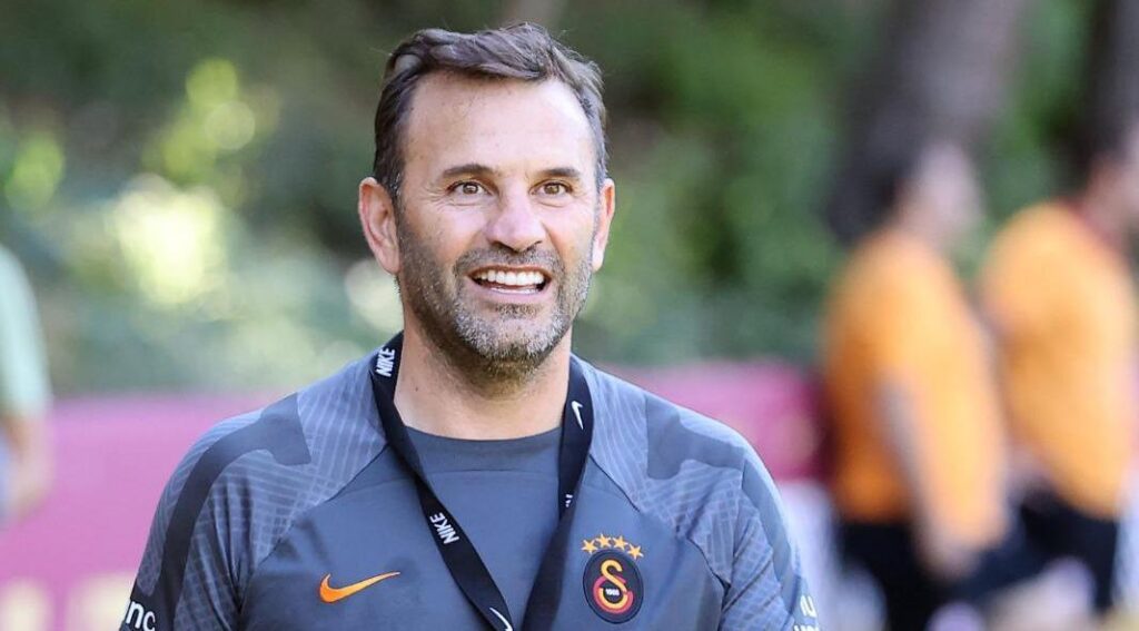 Galatasaray’da Okan Buruk’tan mutlusu yok