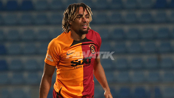 Galatasaray’da Sacha Boey, başarılı performansını sürdüyor
