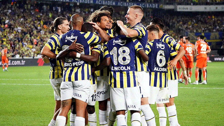 Gol makinesi Fenerbahçe! Galibiyeti rekorla taçlandırdı