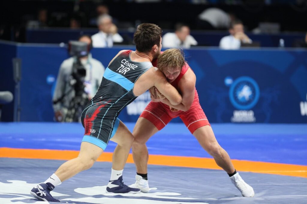 Grekoromen stilde milliler, 2 bronz, 1 repesaj maçına çıkacak