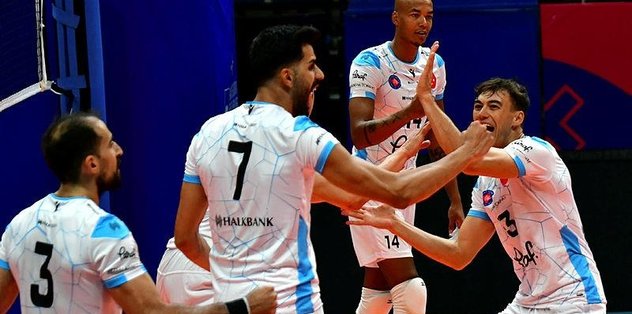 Halkbank zirvede